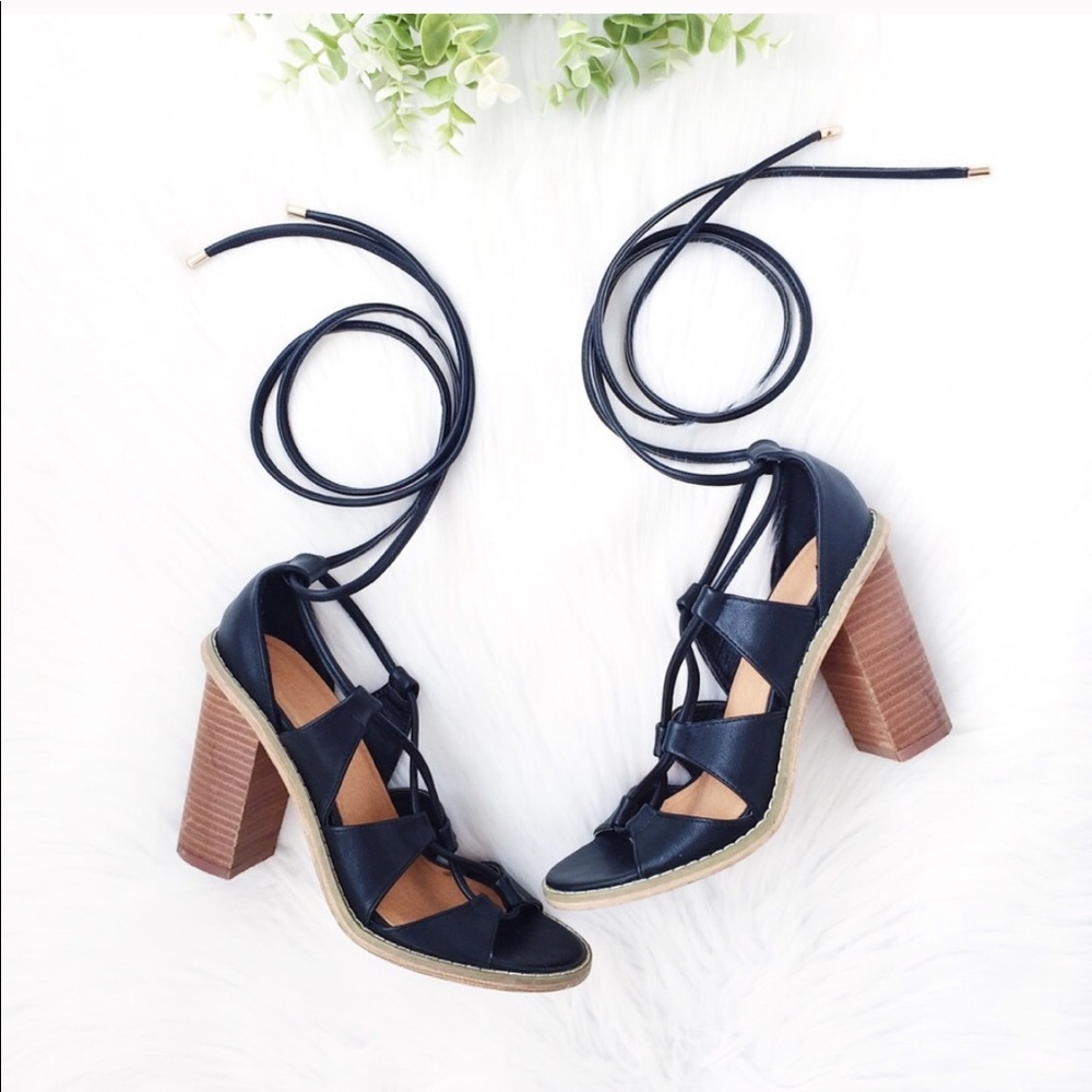 URBAN Outfitters, Black Tan Lace Up Heel